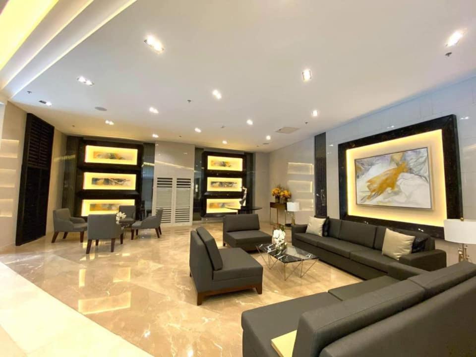 Fame Residences T1 Family Suite 1507 マンダルヨン・シティ エクステリア 写真